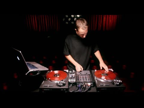 Youtube: Dubstep meets Hip Hop with Serato