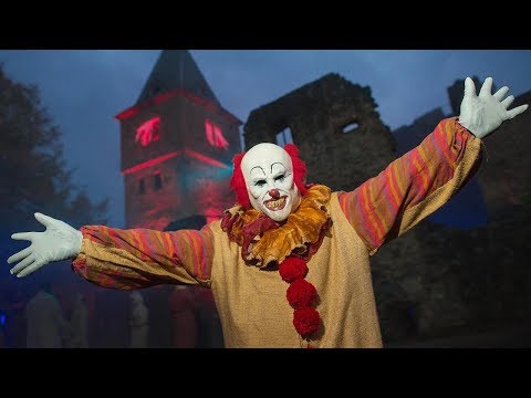 Youtube: HORROR CLOWNS locken KINDER in den Wald | MythenAkte