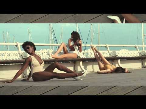Youtube: Metronomy - The Bay (Official Video)