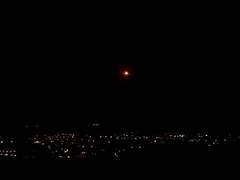 Youtube: UFO's are back!                                                    ! העב״מים חזרו