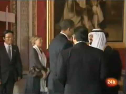 Youtube: Obama Bows to Saudi King