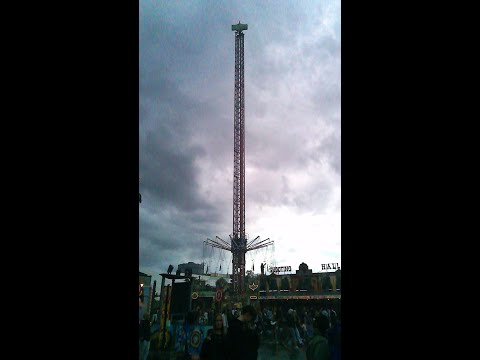 Youtube: Fahrt mit dem Hochfahrgeschäft "Aeronaut" auf dem Stuttgarter Frühlingsfest 2025