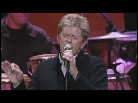 Youtube: Peter Cetera - Glory of Love (Live)