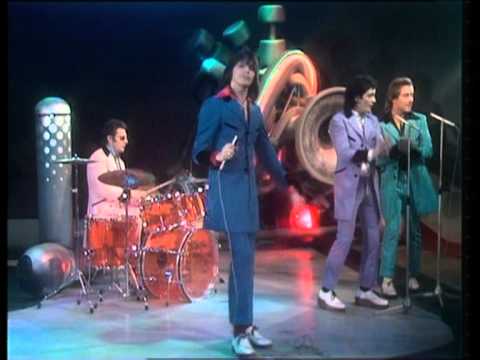 Youtube: Showaddywaddy - Under the Moon of Love on TopPop