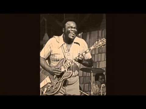 Youtube: Freddie King - Christmas Tears (Federal Records 1961)