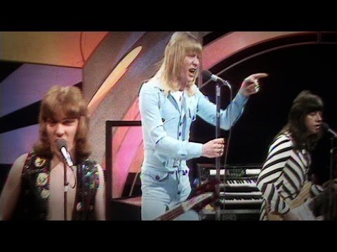 Youtube: Sweet - Fox On The Run - Top Of The Pops 23.12.1975 (OFFICIAL)