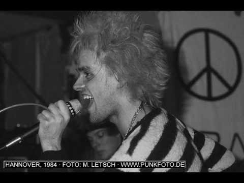 Youtube: Alte Kameraden - Scheiss Punk (1984)