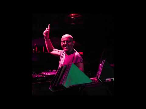 Youtube: Sven Väth | Stay Positive Mix (2020) Recorded @ Ekho Club, Madrid/March 6th.