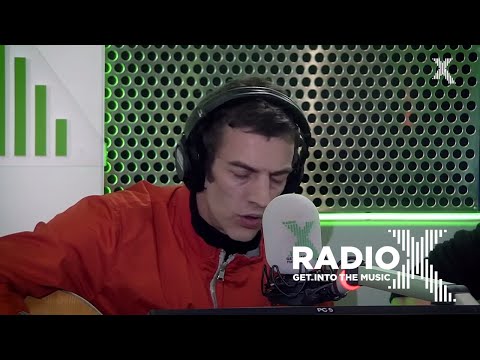 Youtube: Richard Ashcroft - They Don't Own Me LIVE on Radio X