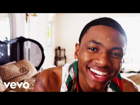 Youtube: Soulja Boy Tell'em - Turn My Swag On (Official Music Video)