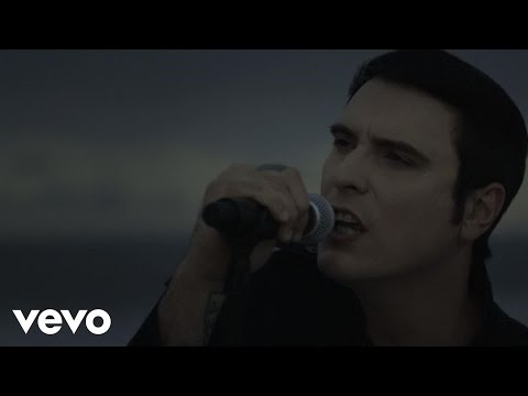 Youtube: Breaking Benjamin - Angels Fall (Official Video)