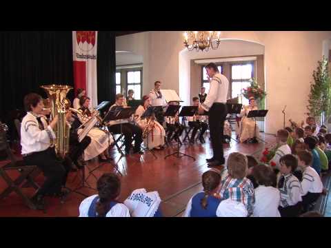 Youtube: "Af deser Ierd" - SBS Youngster Band & Jürgen aus Siebenbürgen - Dinkelsbühl 2013 - Heimattag