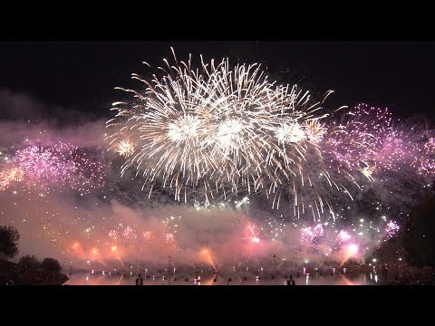 Youtube: Das Feuerwerk beim Münchner Sommernachtstraum 2018 #atraum