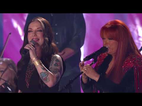 Youtube: Wynonna Judd & Ashley McBryde - I Want To Know What Love Is (Live from the 2023 CMT Music Awards)