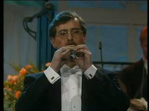 Youtube: Andre Rieu - Im Krapfenwald 1997