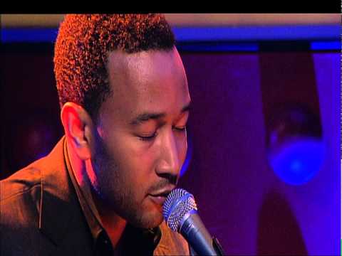 Youtube: John Legend - All Of Me (Live at De Wereld Draait Door)