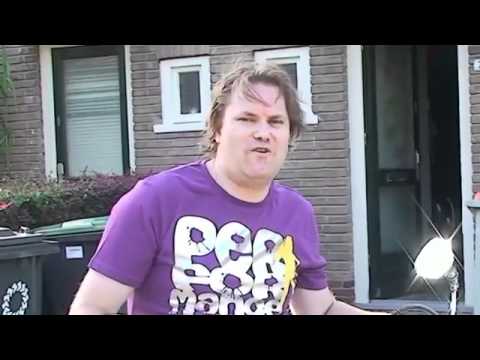 Youtube: Weird Dutch Scooter Song