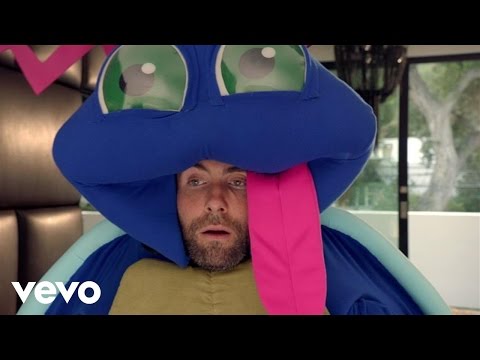 Youtube: Maroon 5 - Don't Wanna Know (Official Music Video)