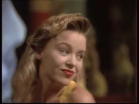 Youtube: Kylie Minogue - Hand On Your Heart - Official Video