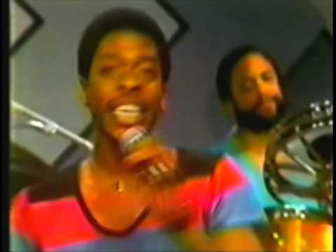 Youtube: Breakwater - no limit (audio & vidéo remastered) - 1978