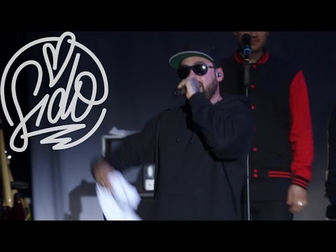 Youtube: SIDO - Einer Muss Es Machen (Live)