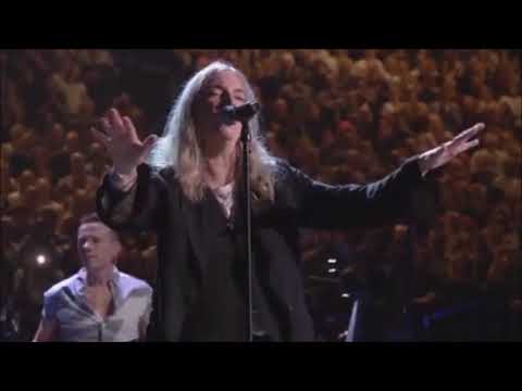 Youtube: U2 and Patti Smith - People have the power