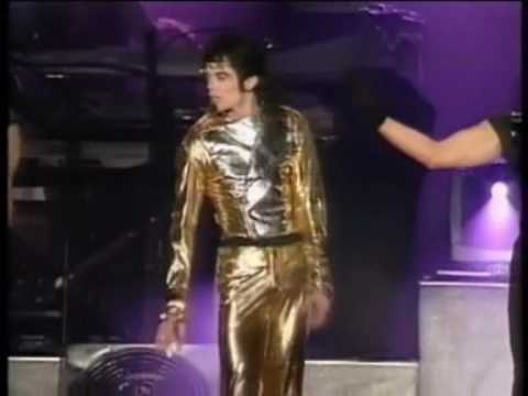Youtube: Hot, sweaty, sexy Michael Jackson!