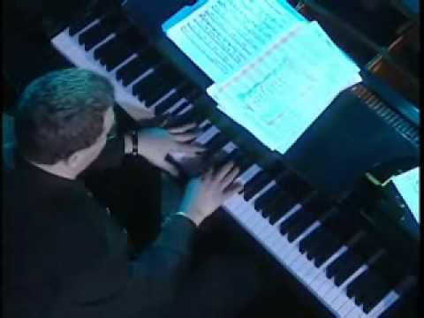 Youtube: Chaka Khan - Love Me Still w/ Mark Stephens Piano