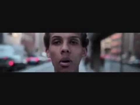 Youtube: Stromae - Alors on danse (official vidéoclip   Lyrics) Haut du clip seulement