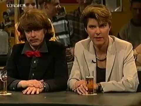 Youtube: 1997 - Karls Kneipe mit Karl Dall, Helge Schneider, Bettina Böttinger und Stefan Raab