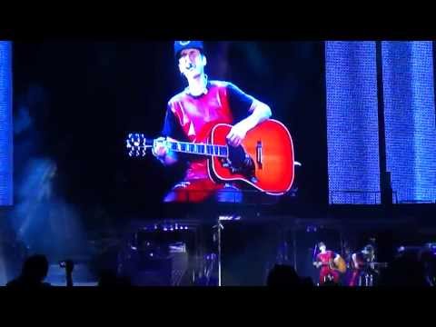 Youtube: Justin Bieber - Never Let You Go/ Favorite Girl - Z Festival São Paulo 08/10