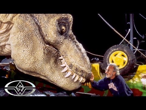 Youtube: JURASSIC PARK Animatronic T-Rex Rehearsal - Behind the Scenes with the Stan Winston dinosaur crew