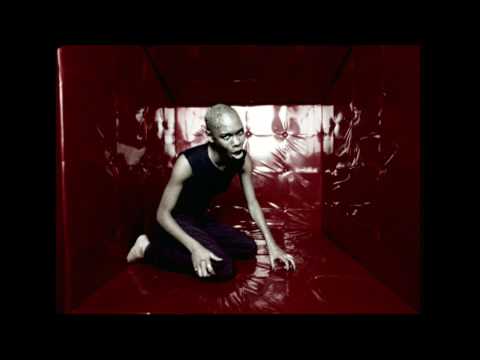 Youtube: Skunk Anansie - Brazen (Weep)