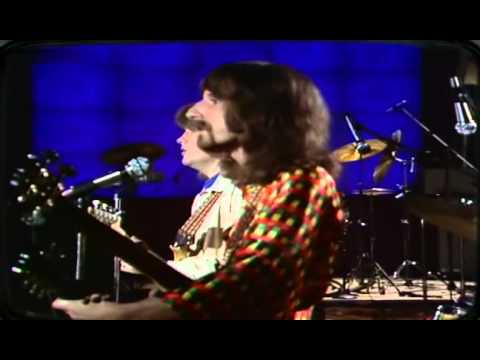 Youtube: Barclay James Harvest - Hymn 1978