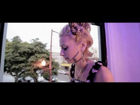 Youtube: KREAYSHAWN - BUMPIN BUMPIN *OFFICAL MUSIC VIDEO