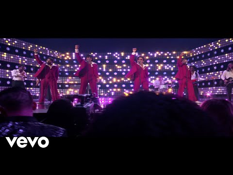 Youtube: Silk Sonic Billboard Music Awards 2022 Performance "Love's Train"