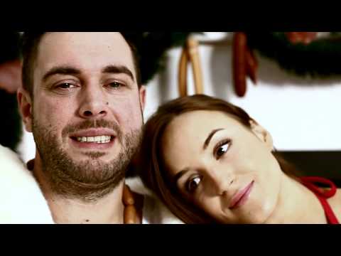 Youtube: KEULE - Schinkenbells (mit Rosie Jones <i class=