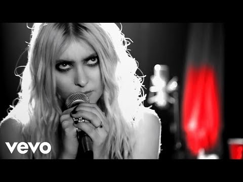 Youtube: The Pretty Reckless - Take Me Down (Official Music Video)