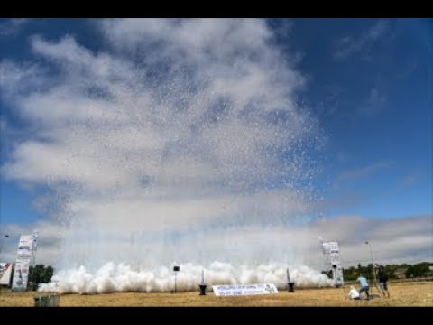 Youtube: Wereldrecord: Teylingen College Leeuwenhorst  Lanceert 4231 raketten!