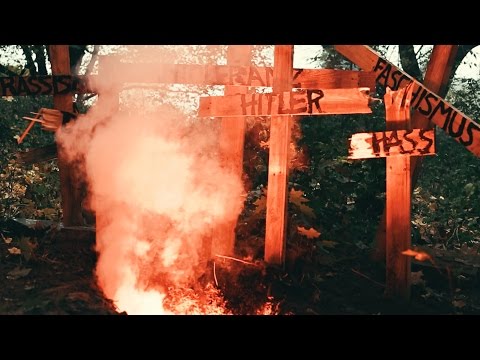 Youtube: Mono & Nikitaman - Hitler muss immer wieder sterben (offizielles Musikvideo)