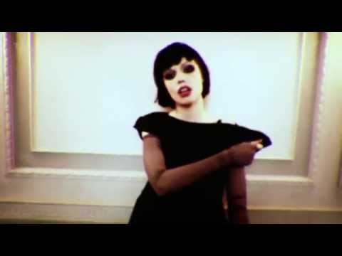 Youtube: Crystal Castles - Suffocation (Official Video)