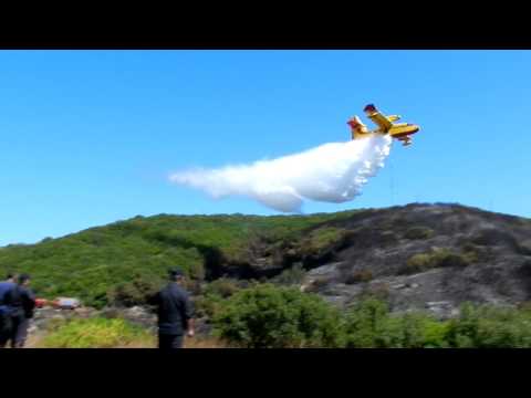 Youtube: Löschflugzeuge auf Korfu 2011 im Einsatz