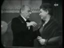 Youtube: Ohnsorg-Theater - Tratsch im Treppenhaus 1966, 2/5