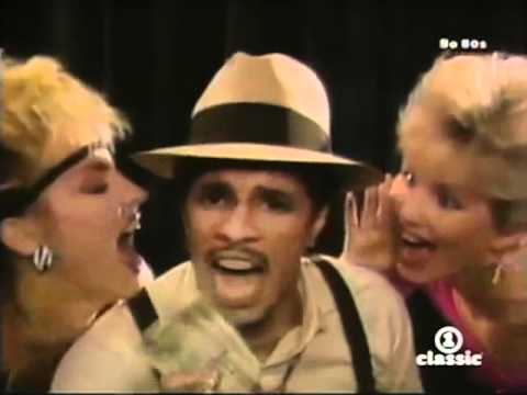 Youtube: Kid Creole & The Coconuts - Stool Pigeon (1982) [videoclip]