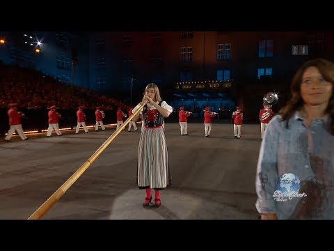 Youtube: Lisa Stoll - Basel-Tattoo 2018, (SRF, 22.09.2018)