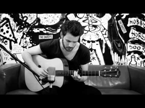 Youtube: Johannes Strate - Dein Herz Schlägt Durch Dein Schweigen (NYC Sessions).mov