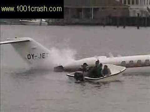 Youtube: Jet Airplane Crash In Water "You won't believe what happens"