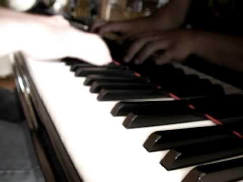 Youtube: Yann Tiersen - Mother's Journey