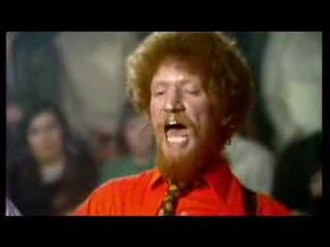 Youtube: Luke Kelly Black Velvet Band