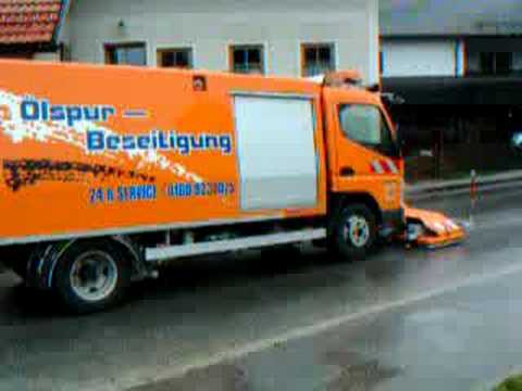 Youtube: Strassenreinigung 13.07.2008